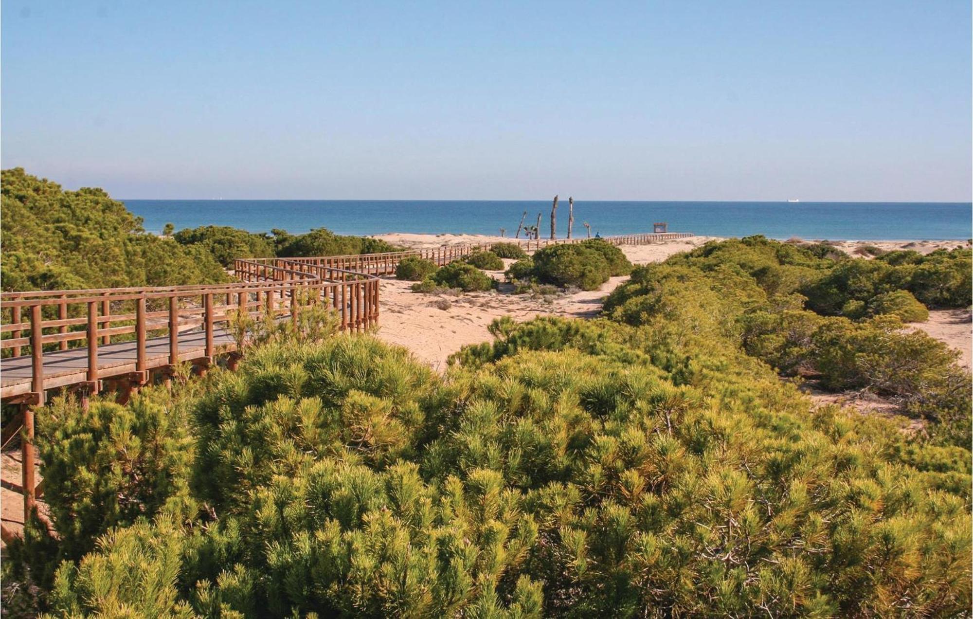 3 Bedroom Stunning Home In Gran Alacant Exterior photo