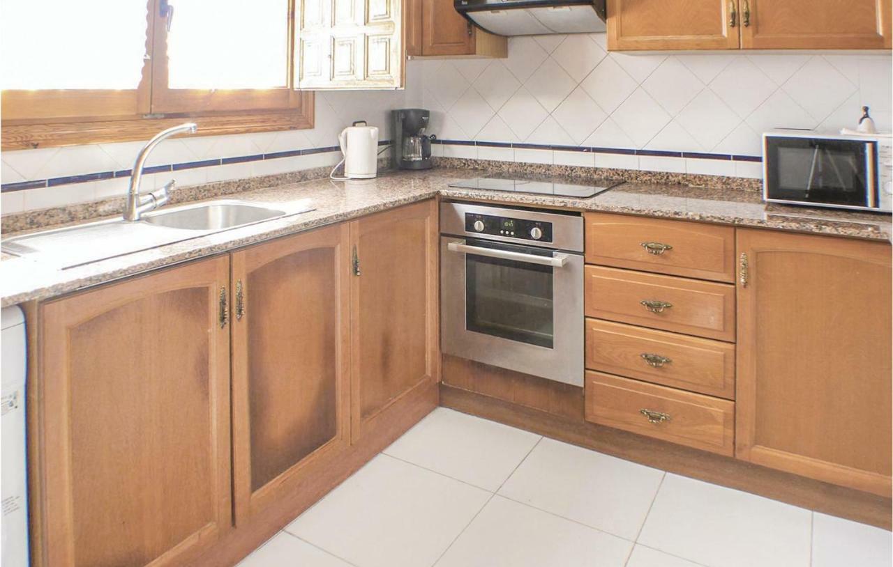 3 Bedroom Stunning Home In Gran Alacant Exterior photo